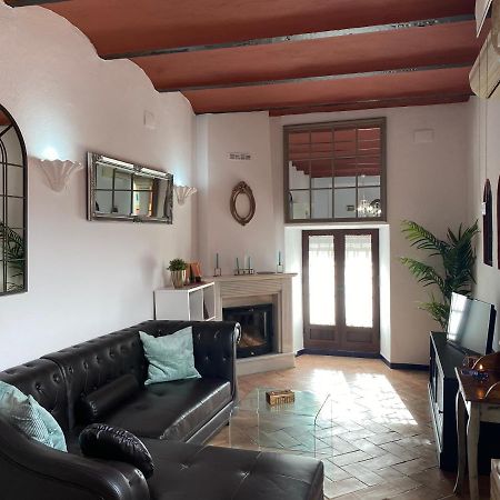 Casa Boutique Eros Apartment Carmona  Bagian luar foto