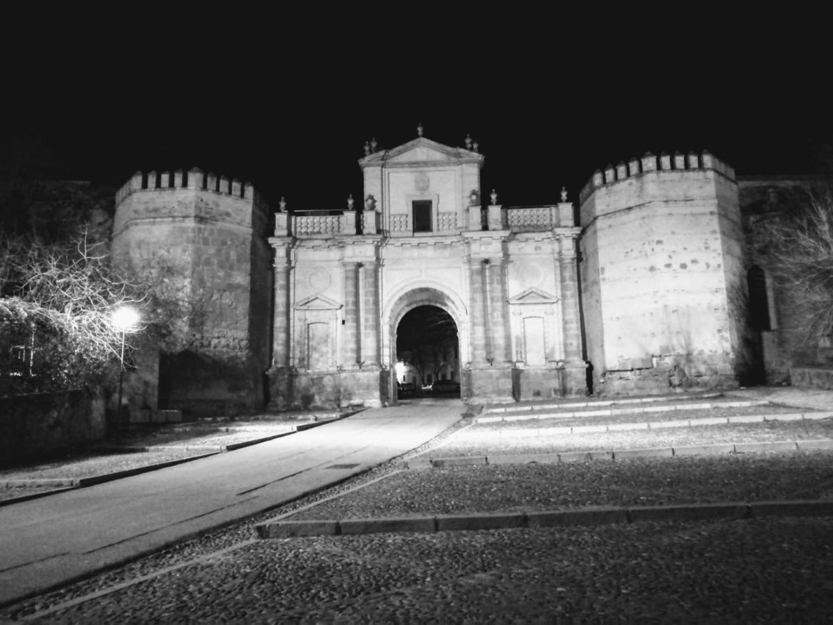 Casa Boutique Eros Apartment Carmona  Bagian luar foto
